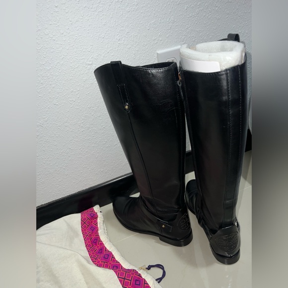 Tory burch boots - Picture 2 of 3